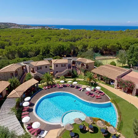 Two-room In A Complex With Communal Pool In Sardinia Apartment
